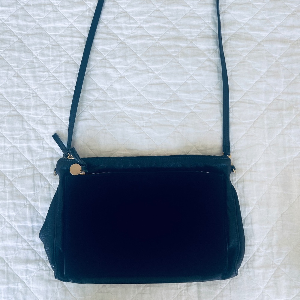 Clare v Gosee Clutch Bag in Dark Navy Blue